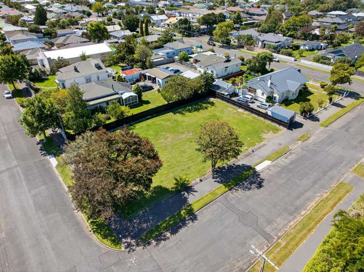 Lot Lots 1,2 and 3/- 23 Hogg Crescent Masterton_7