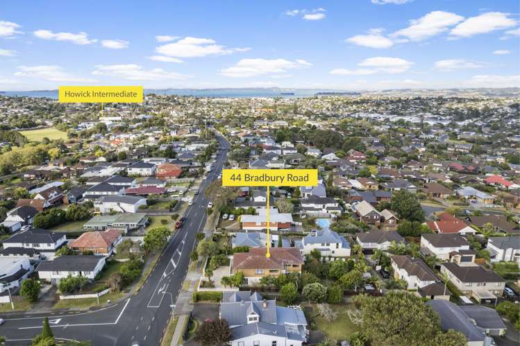 44 Bradbury Road Botany Downs_21