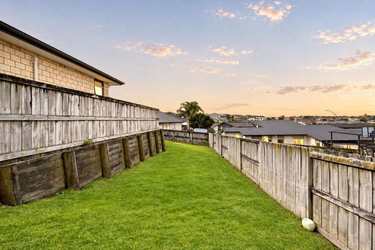 3 Ella Place Grandview Heights_22