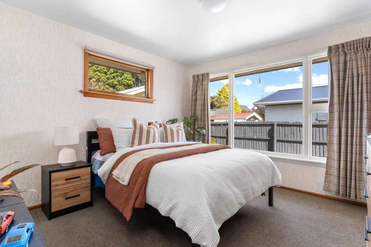 20 Kathleen Crescent Hornby_6