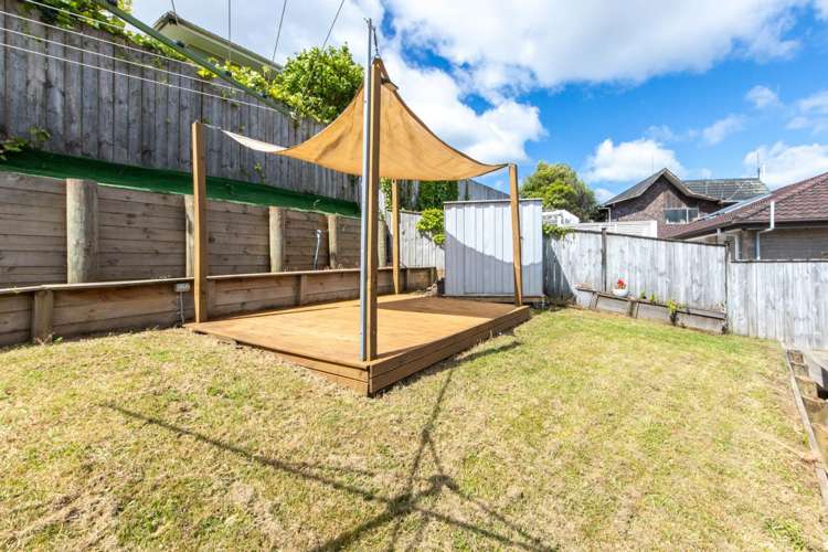 20 Aditi Close Massey_17