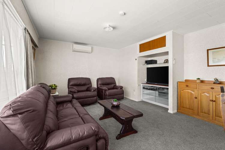 2/24 White Street Taradale_3