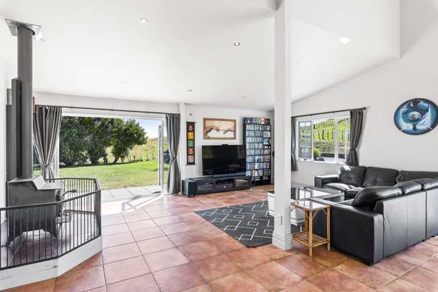 125 Derham Road Te Horo_3