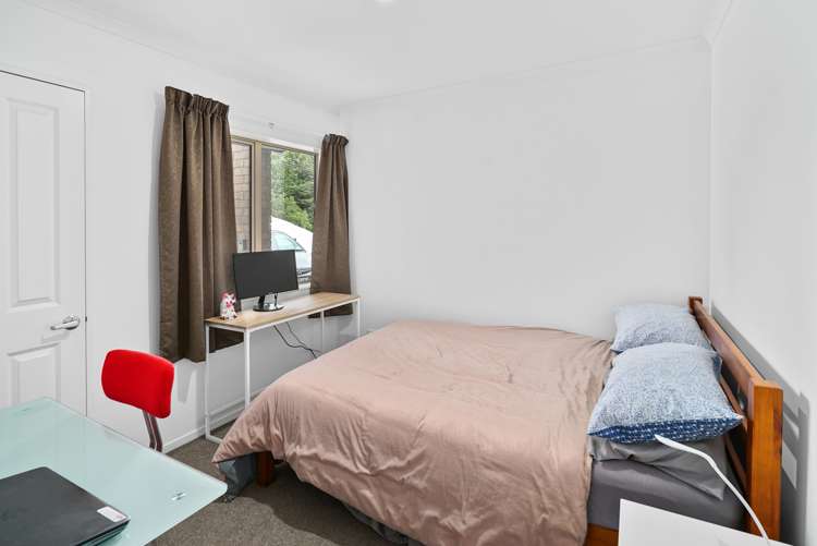 105 Saxton Road Stoke_14