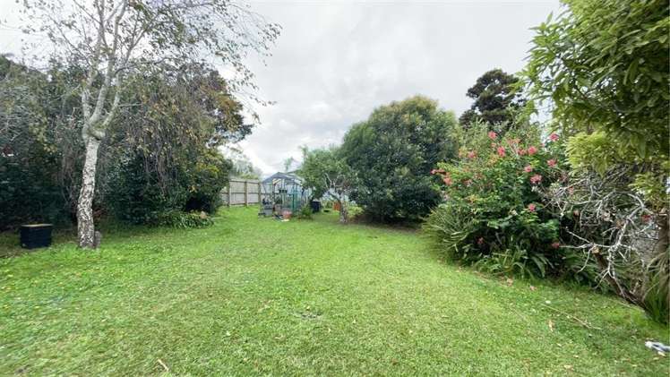 16 Covil Avenue Te Atatu South_10