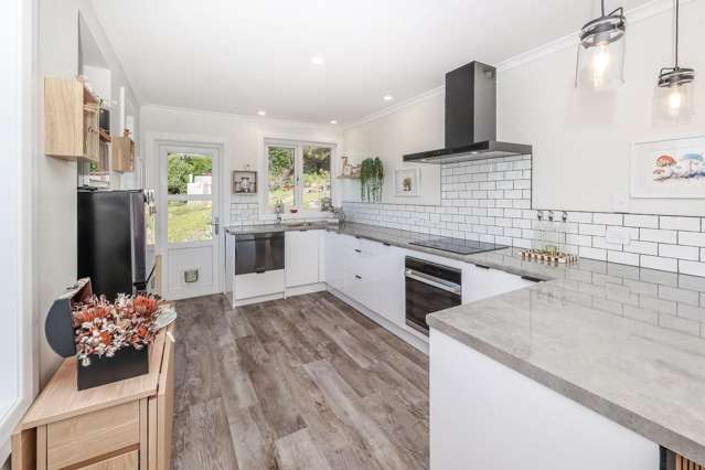 5 Churchill Road Green Island_4