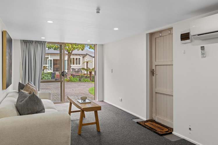 49 Holmwood Road Merivale_15