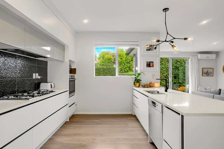 49b Kervil Avenue Te Atatu Peninsula_9