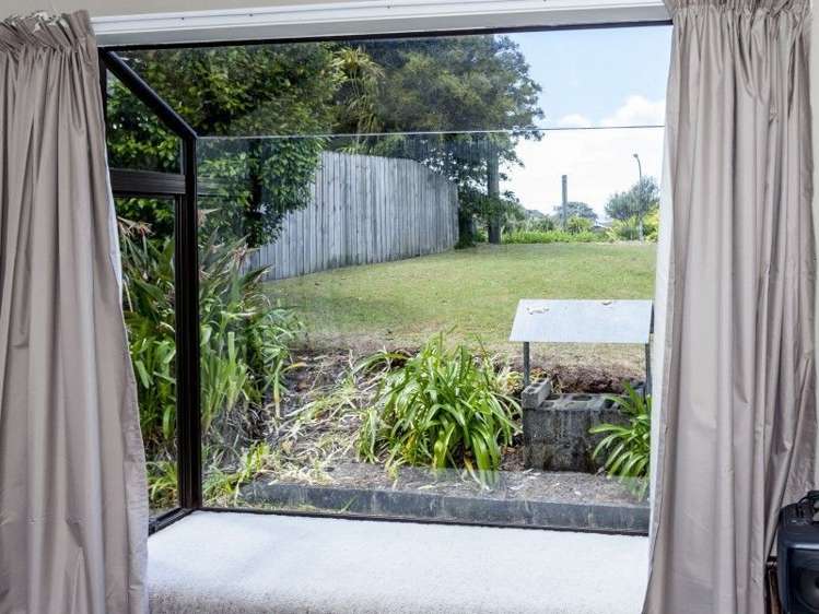 26 Hornsea Road Tairua_32