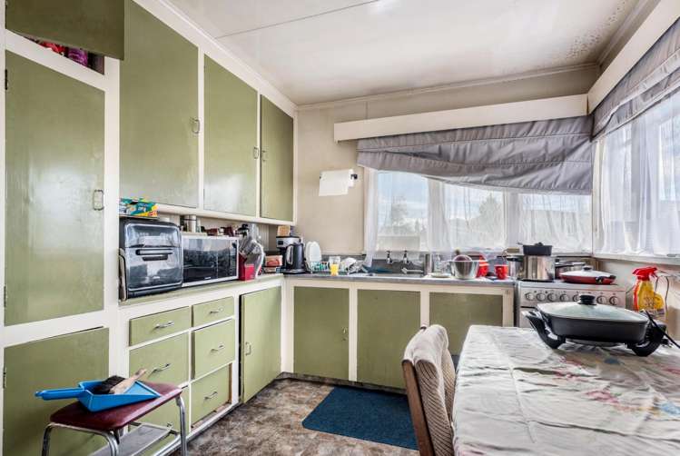 12-14 Helena Street Lumsden_12