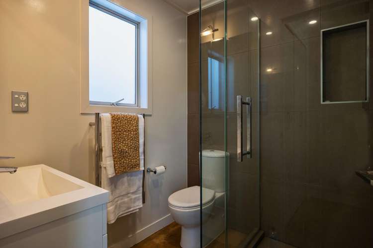 36 Lloyd Avenue Mount Albert_25