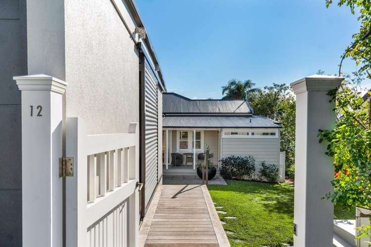 12 Second Avenue Stanley Point_26