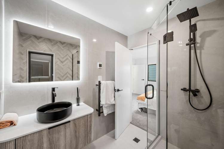 2/12 Maunu Road Papatoetoe_11