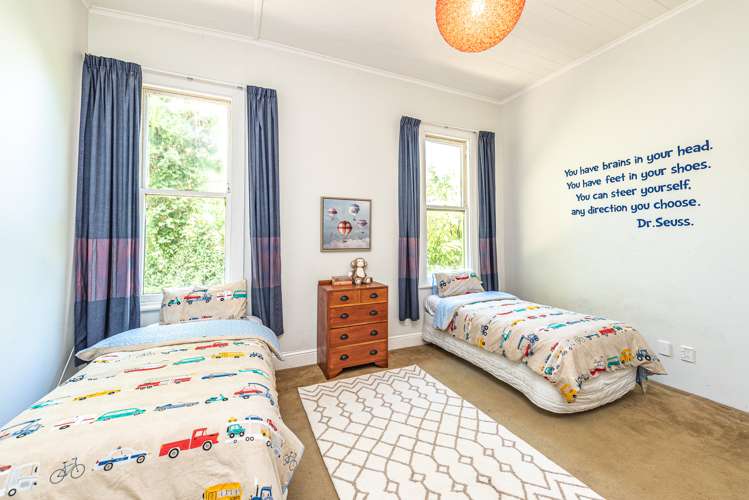 47 Mount View Road Bastia Hill_14