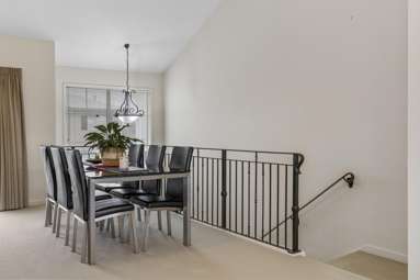 31 Chateau Crescent_4
