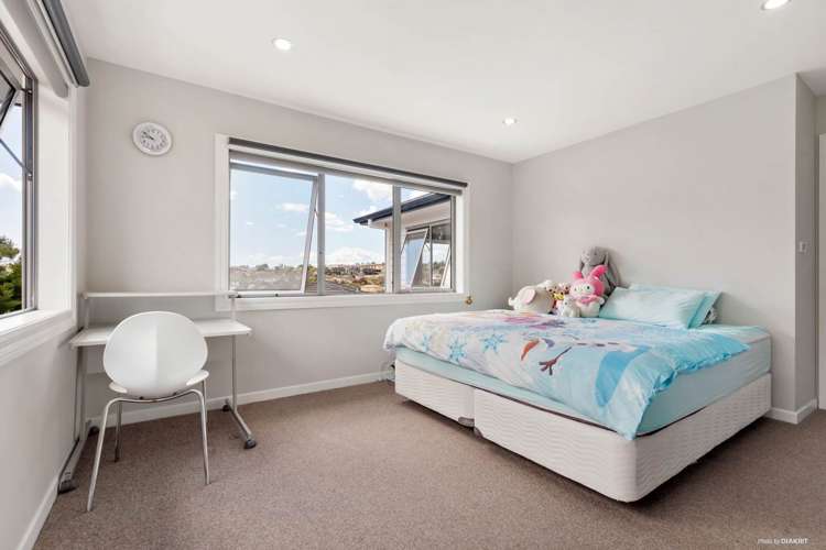 61 Masons Road Oteha_18