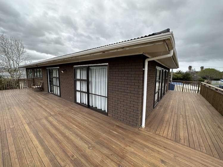 29 Parakai Avenue_0