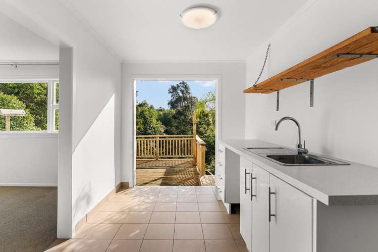 393 Wairau Road Totara Vale_13