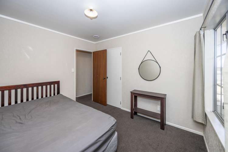 287 Te Rapa Road Beerescourt_10