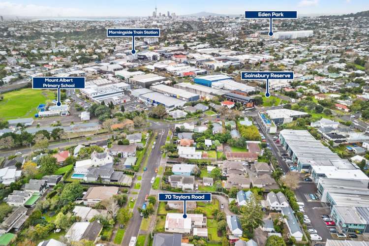 70 Taylors Road Mount Albert_14