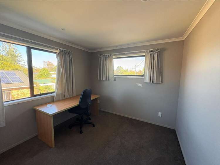 75A Dey Street Hamilton East_4