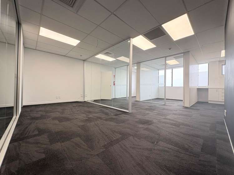 Unit 2/46 Wellington Street Howick_7