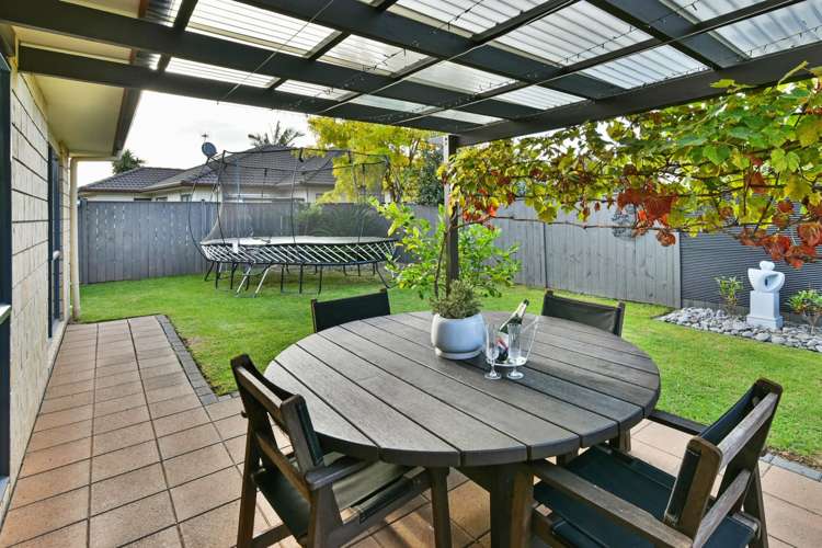 3 Belfry Place Wattle Downs_5