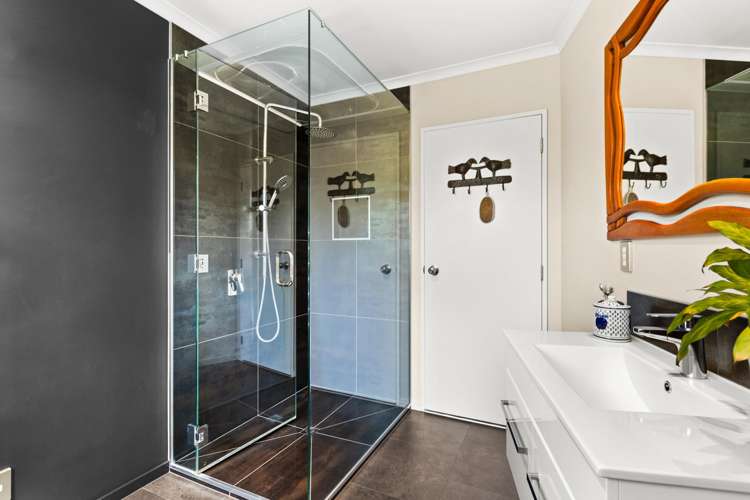 9 Chelsea Drive Taradale_18