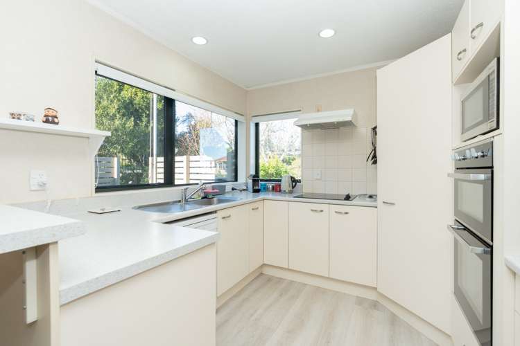 83 Grosvenor Gardens Flagstaff_7