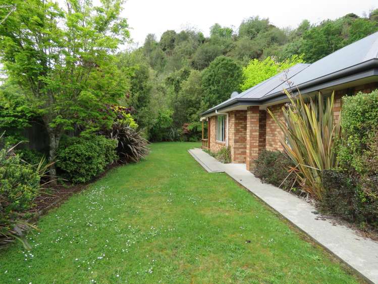 20 Coal Street Reefton_11