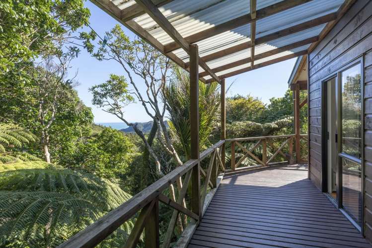 165 Lone Kauri Road Karekare_7