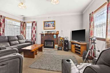 812 Lyell Street_3