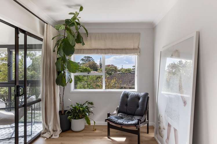 14 Hamish Place Sunnyhills_14