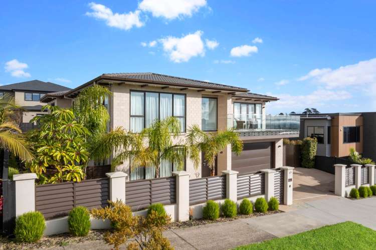 49 Matahae Drive Flat Bush_31