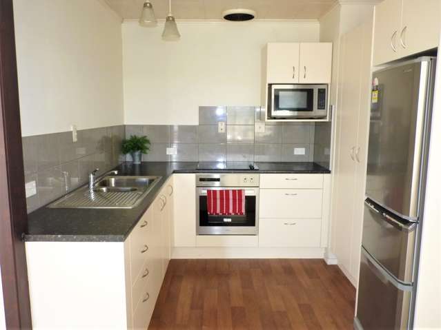 7/412 Avenue Road West Hastings_1