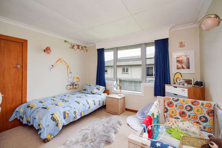 24 Mackenzie Street Winton_13