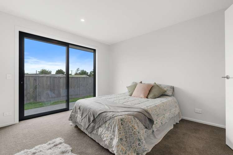 12 Pohutukawa Place Lansdowne_11