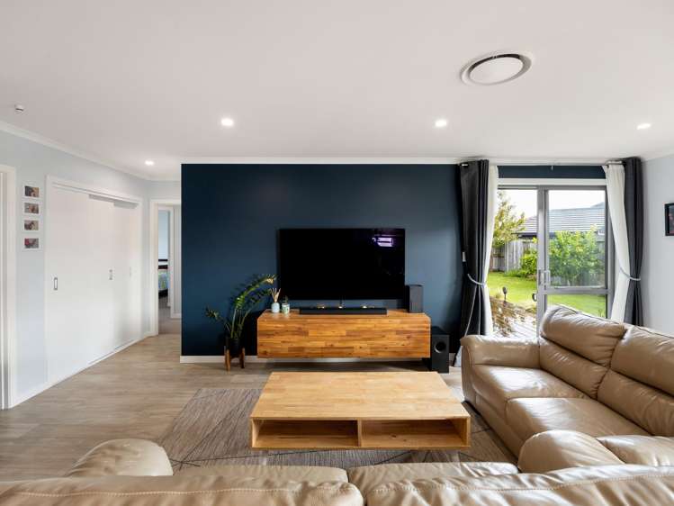 9 Kowaro Street Rototuna North_8