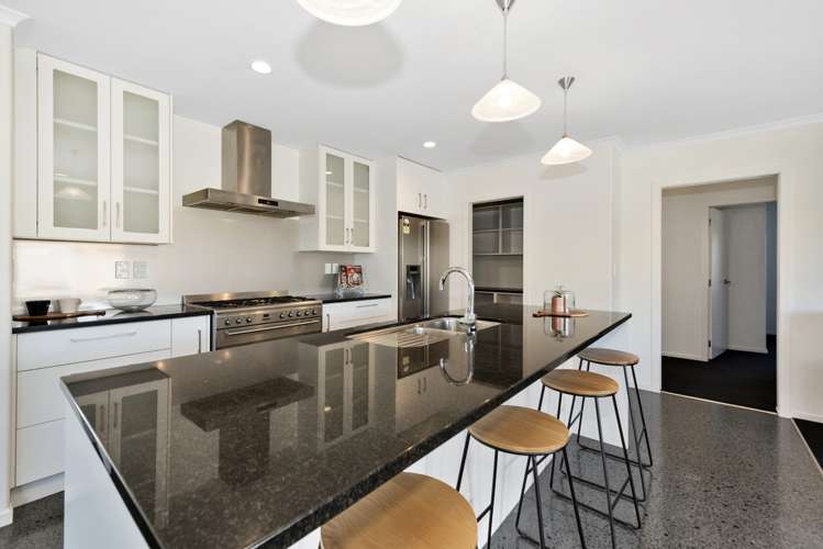 49 Moonlight Drive Rototuna North_2