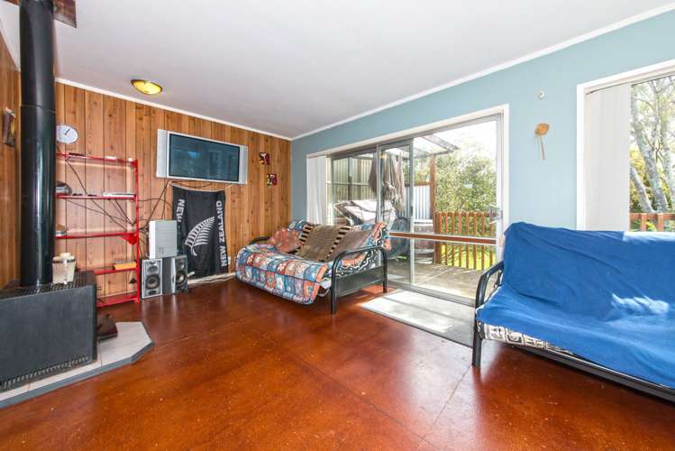 151 Howard Road Orere Point_8