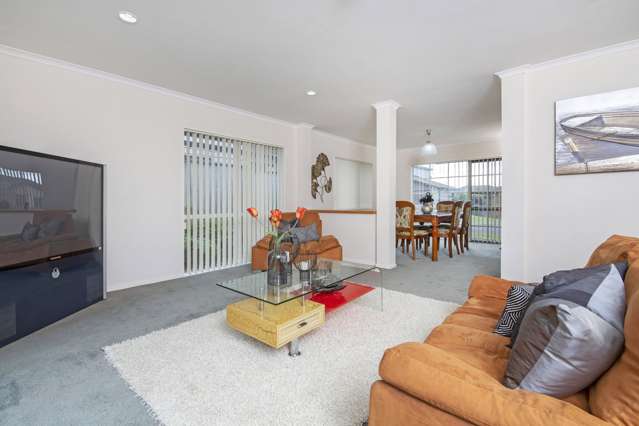 8 Lilybank Crescent East Tamaki_4