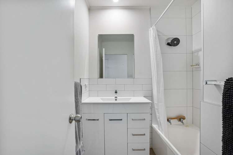 12 Noton Road Mount Roskill_11