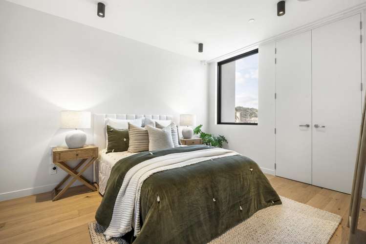 6/423-427 Beach Road Mairangi Bay_6