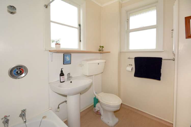 46 Panmure Avenue Calton Hill_12