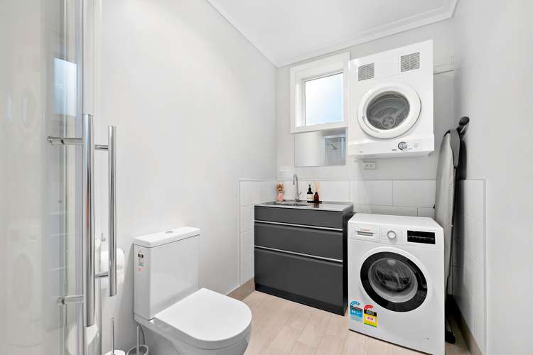 32a Happy Valley Road Owhiro Bay_10