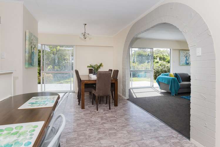 27 Waingake Road Manutuke_2