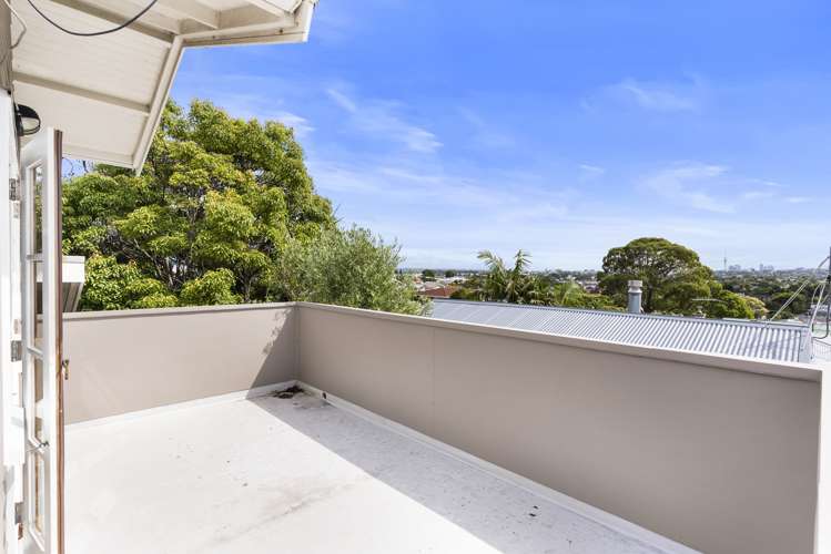 44 Huntingtree Avenue Sandringham_5