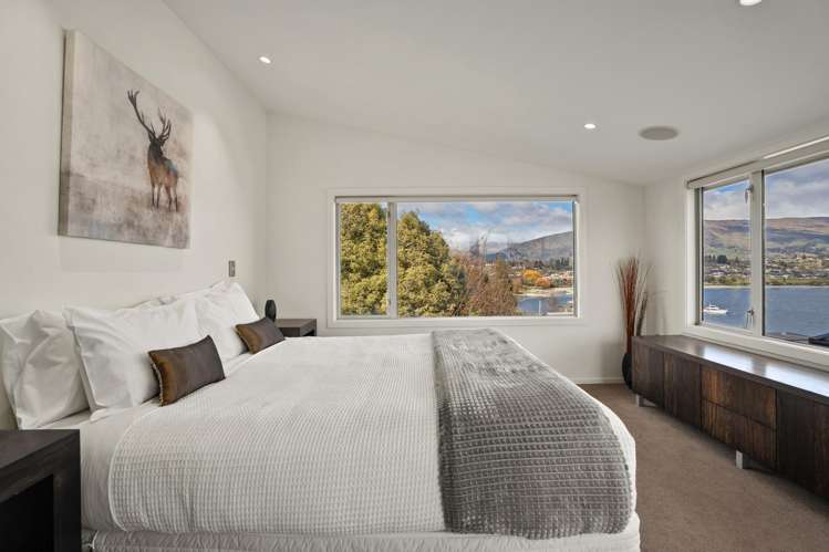 2/124 Lismore Street Wanaka_8