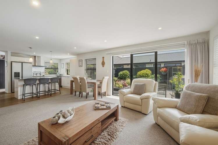 30 Shrimpton Avenue_4