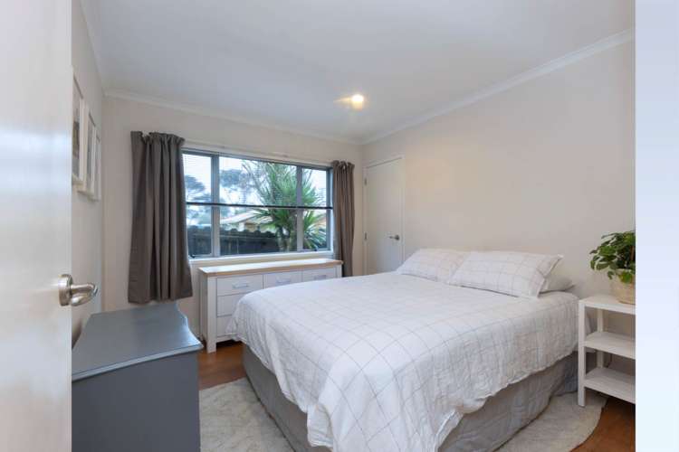 98a Atkinson Road Titirangi_6